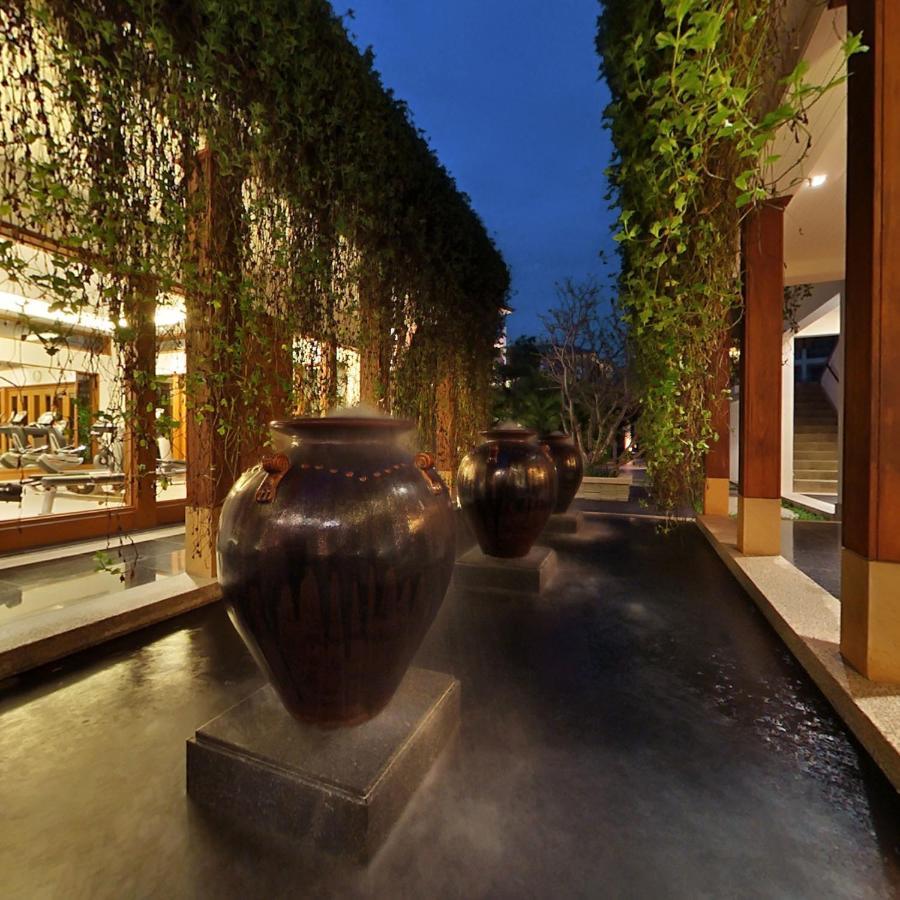 Pearl Of Naithon Hotel Exterior photo
