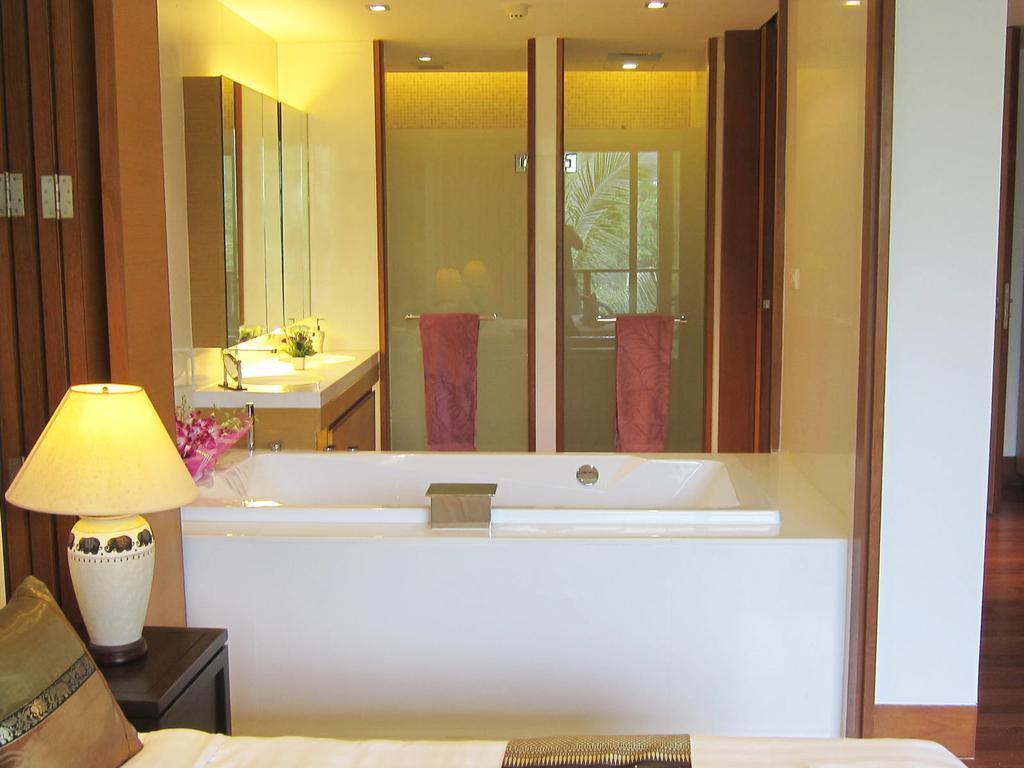 Pearl Of Naithon Hotel Exterior photo